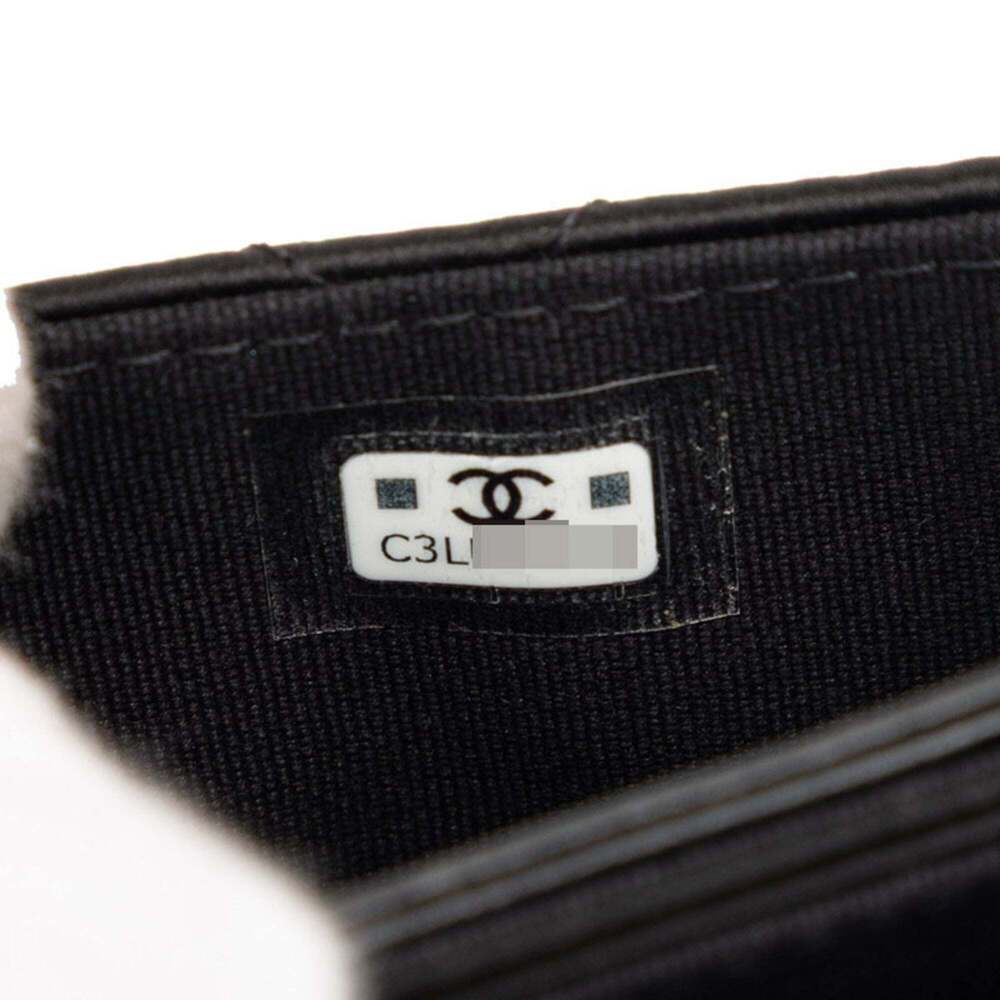 CHANEL Black Leather Logo Wallet - Picture 5 of 7